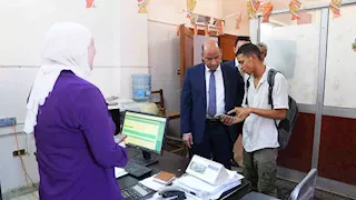 وزير العمل يُجري زيارة لمديرية القاهرة لمتابعة جودة الخدمات- (صور)