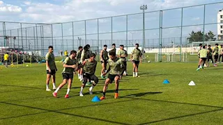 "بقيادة طارق مجدي".. الكشف عن طاقم تحكيم مباراة بيراميدز وغزل المحلة في الدوري