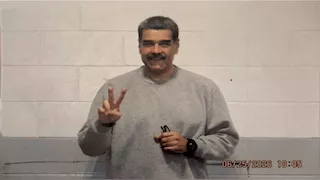 أول ظهور لرئيس فنزويلا من داخل سجنه بأمريكا ورسالة إلى أنصاره (شاهد)