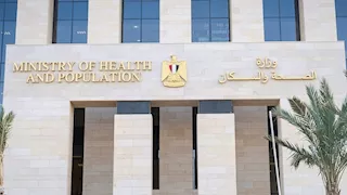 الصحة تحذر من مضاعفات الولادة القيصرية غير المبررة طبيًا على الأم