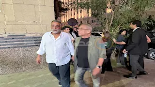 بحضور ليلى علوي ويسري نصر الله.. نجوم الفن يساندون ماريان خوري في عزاء زوجها