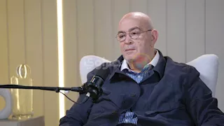 "العرب".. عماد أديب يكشف من يدفع فاتورة الحرب الإيرانية الإسرائيلية - فيديو