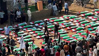 بعد نحو 3 أعوام من استشهادهم.. غزة تشيع رفات 112 شهيدا في أكبر جنازة بالقطاع (صور- فيديو)