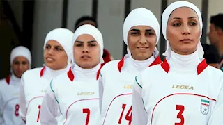 بعد 12 عاما من رفع الحظر.. 4 لاعبات محجبات يتألقن في أمم أفريقيا للسيدات