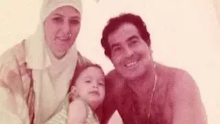 عمر حسن يوسف ينشر صورة نادرة من طفولته مع والديه.. والجمهور: "العيلة اللذيذة"
