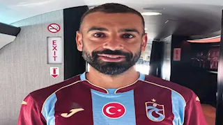 بالفيديو.. أول تعليق لمحمد صلاح بعد انتقاله إلى طرابزون سبور