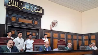ضُبط بـ22 لفافة شابو وسلاح.. السجن والغرامة مالية لفني في أسيوط