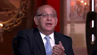 أستاذ طب نفسي: اختيار الكلية أشبه بـ"تست درايف" سيارة