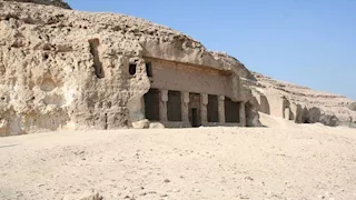بين الحقيقة والأسطورة.. لماذا ارتبط اسم عنترة بن شداد بمعبد أثري في المنيا؟ (صور)