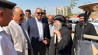 بالصورـ قيادات الداخلية تتفقد تأمين دير درنكة بأسيوط.. وإشادة من بجهود الشرطة
