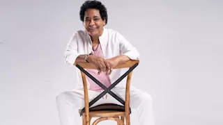 من كلمات مصطفى حدوتة.. محمد منير يطرح أغنية يسألوا عنك قريبا