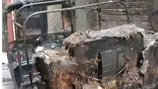 يعول أمه وأشقائه الثلاثة.. حريق يحول توكتوك شاب يتيم بالمنوفية إلى حطام