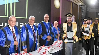 بالصور- حفل تخرج أول دفعة من جامعة برج العرب التكنولوجية
