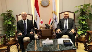 وزير النقل يبحث مع سفير اليابان تنفيذ المرحلة الأولى من الخط الرابع للمترو