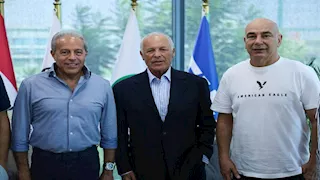 "راتب 2.3 مليون جنيه".. مصدر يكشف كواليس تجديد عقد حسام حسن