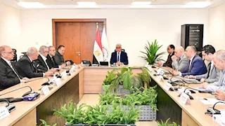 وزير الري ونقيب المهندسين يبحثان تحسين الأوضاع الوظيفية والمادية للمهندسين