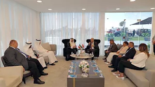 وزير الطيران يبحث مع مسؤولين عرب وأفارقة دعم التشغيل الجوي