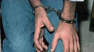 بحوزته 10 كيلو حشيش و"آيس".. سقوط "أبو العطا" ديلر المخدرات في الدقهلية