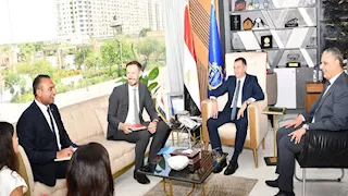 بالصور- تعاون سويسري جديد لتحسين مياه الشرب والبنية التحتية في أسوان