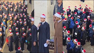 "الجبة والقفطان والعمامة".. مشاهد مبهجة في أول أيام الدراسة بالمعاهد الأزهرية في تلا بالمنوفية (صور)