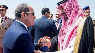 السيسي وبن سلمان يبحثان أمن الملاحة في "هرمز وباب المندب"