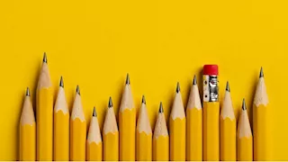 قصة قلم الرصاص.. من اعتقاد خاطئ إلى أشهر أدوات الكتابة