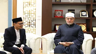 المفتي يتلقى دعوة لحضور الدولي لكبار أئمة المساجد بإندونيسيا