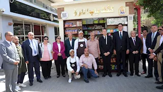 محافظ القاهرة: لا تراخيص جديدة للأكشاك.. وتجديد القائم منها مشروط بالنموذج الموحد