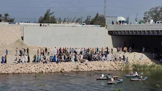 غرق طالب أثناء السباحة هربًا من الحر في ترعة النوبارية بالبحيرة