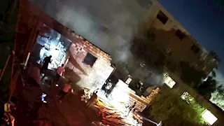 دون خسائر بشرية.. السيطرة على حريق بمصنع أخشاب في أسيوط