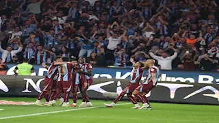"تألق تاريخي لصلاح".. ملخص مباراة طرابزون سبور ضد كوبس في دوري المؤتمر الأوروبي