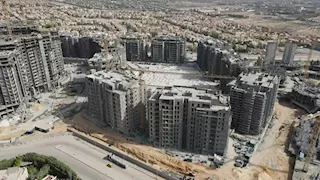  أزمة السوق العقاري.. دراسة ترصد ثغرات ودائع الصيانة ورسوم التنازل ومخاطر تأخر التسليم