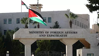 وفيات وإصابات أردنية إثر انقلاب حافلة بجنوب سيناء