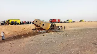 الضحايا مصريون وأردنيون.. بيان رسمي يكشف تفاصيل حادث أتوبيس جنوب سيناء