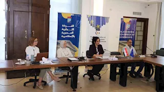 بتقنيات الذكاء الصناعي.. غرفة الإسكندرية تناقش خفض تكاليف تشغيل الفنادق