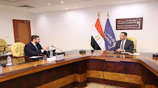 وزير الاتصالات يبحث مع "إنترو" إنشاء مركز كيميت للبيانات باستثمارات 270 مليون دولار للمرحلة الأولى