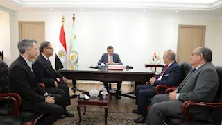 وزير الزراعة يبحث مع "إيكاردا" تطوير أصناف تتحمل الجفاف والملوحة والحرارة