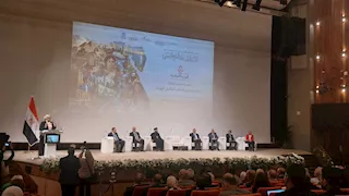 وزير التعليم العالي يعلن مبادرة لتأهيل صناع المحتوى الهادف من طلاب الجامعات - صور