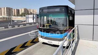 صور أول يوم تشغيل.. الركاب يجربون المرحلة الثانية من الأتوبيس الترددي