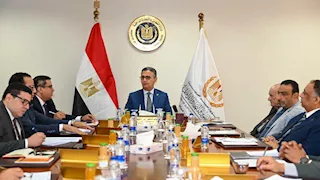 وزير التموين يبحث تكلفة الخبز السياحي واستقرار أسعار الدقيق الحر