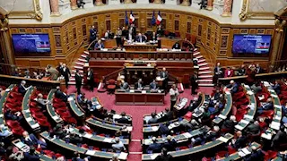 اليمين المتطرف في فرنسا يحقق مكاسب تاريخية في انتخابات مجلس الشيوخ