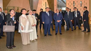 11 صورة ترصد جولة السيسي وقرينته مع الرئيس الصيني في المتحف الكبير