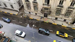 بالصور- رياح الصليب بدأت.. هطول أمطار مفاجئة وغزيرة على الإسكندرية
