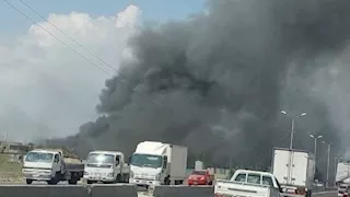 إصابة 26 شخصًا بينهم مدير الحماية المدنية في حريق مصنع بالبحيرة