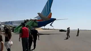 5 روايات متضاربة.. ماذا حدث على طائرة "فلاي دبي" المتجهة لإسرائيل؟