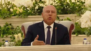 كامل الوزير يستعرض أمام السيسي حصاد تطوير منظومة النقل في مصر - فيديو