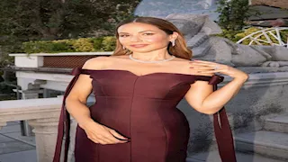 ريا أبي راشد بفستان أسود يقترب سعره من نصف مليون جنيه في مهرجان الجونة