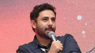 جريمة مروعة تهز المكسيك: مقتل موسيقي شهير وعائلته في شقتهم