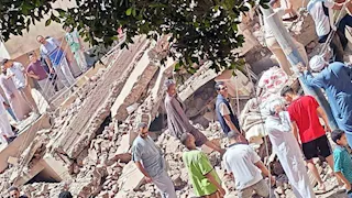 انهيار منزل من 4 طوابق فى المنيا والبحث عن ضحايا أسفل الأنقاض -صور 