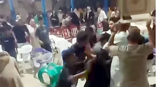 كواليس مشاجرة الكراسي والشوم بمركز التنمية الشبابية في بورفؤاد -فيديو
